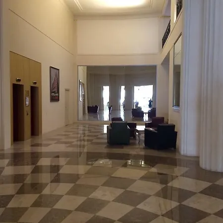 Madeleine City Center Appartement *